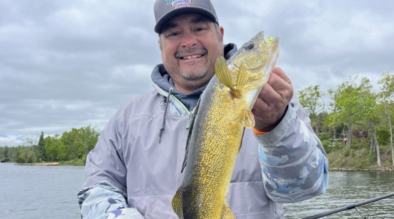 Jigging for Kawartha Gold